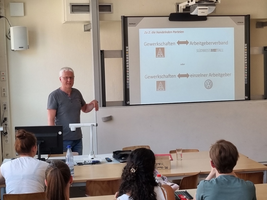 Unterricht trifft Praxis